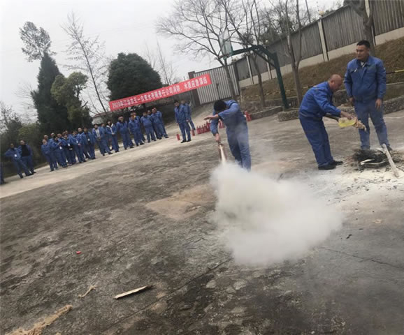 防范火災(zāi)風(fēng)險(xiǎn)  提升應(yīng)急能力